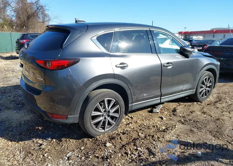 2017 Mazda Cx-5 Grand Touring z USA, uszkodzony, nr VIN JM3KFBDL4H0207369